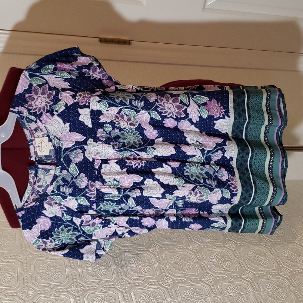 St. John's Bay Blouse Muti Color Size Medium